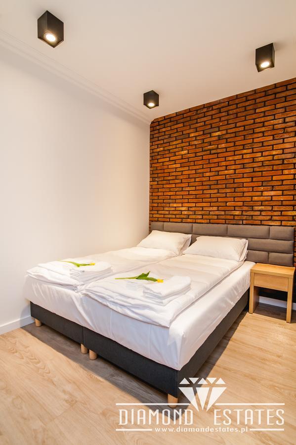 Apartamenty Diamond Estates Kraków Exteriör bild